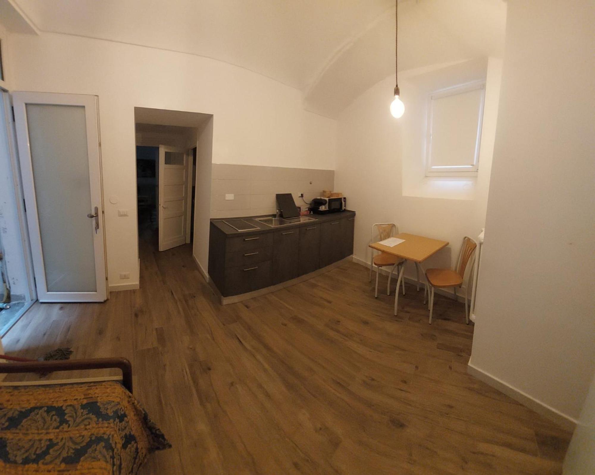 Gusterhouse Panzió Ivrea Kültér fotó